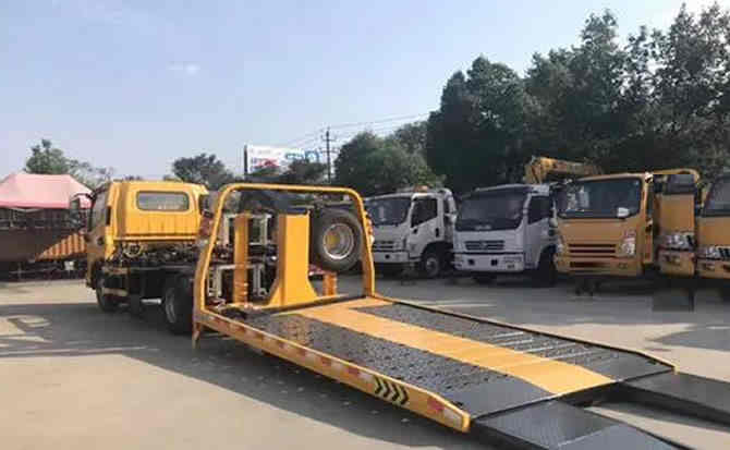阳山汽车中途维修案例
